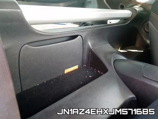 JN1AZ4EHXJM571685 фото 7