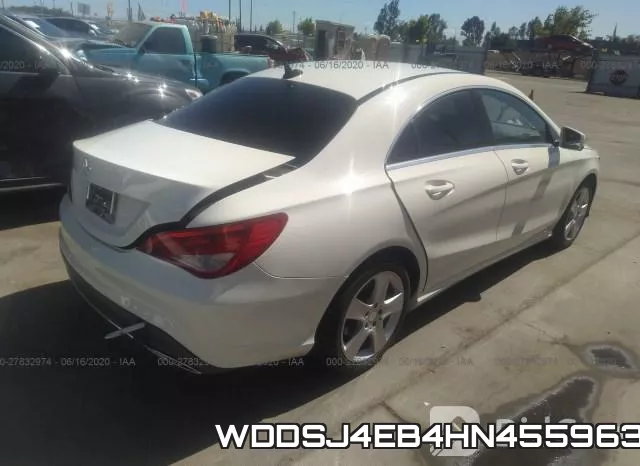WDDSJ4EB4HN455963 фото 5
