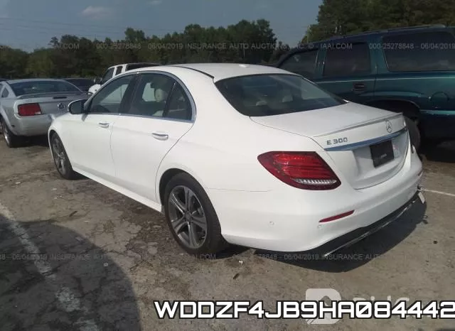 WDDZF4JB9HA084442 фото 4