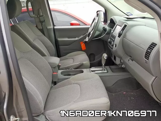 1N6AD0ER1KN706977 фото 6