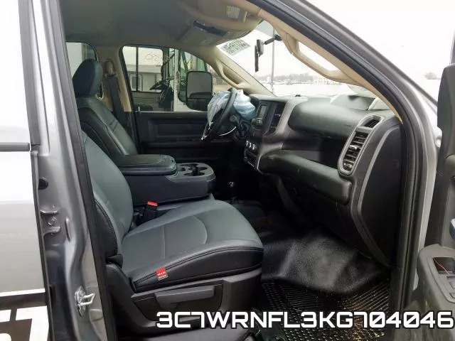 3C7WRNFL3KG704046 фото 6