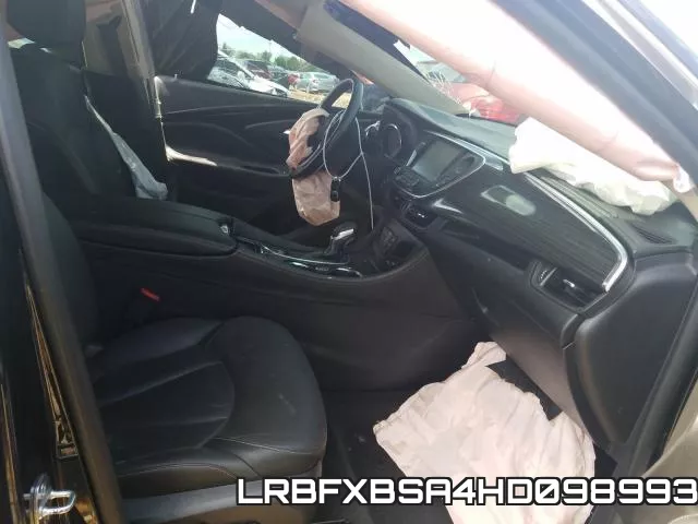 LRBFXBSA4HD098993 фото 4