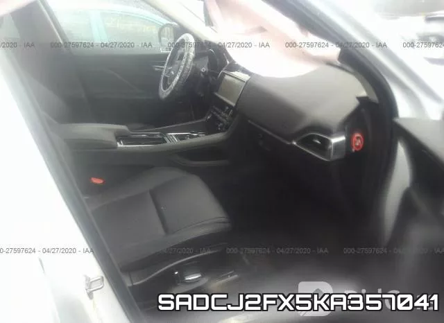 SADCJ2FX5KA357041 фото 6