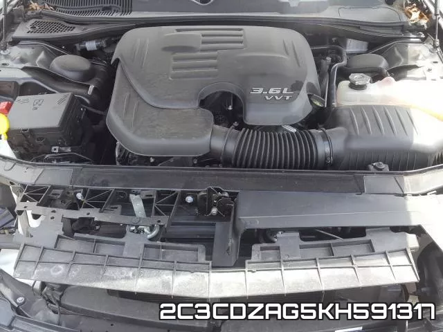 2C3CDZAG5KH591317 фото 8
