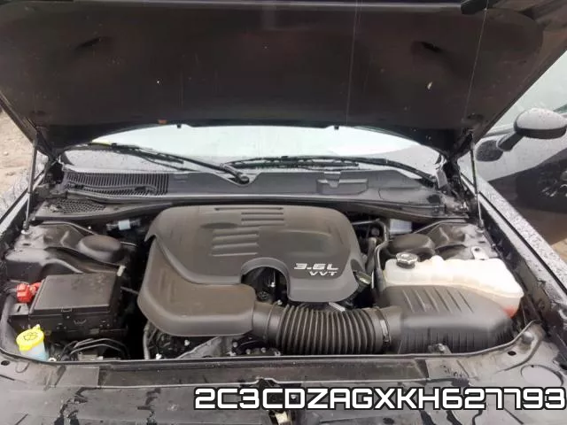 2C3CDZAGXKH627793 фото 8