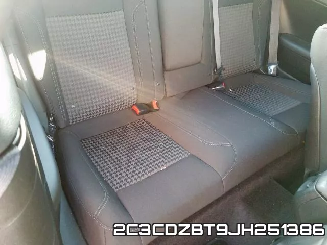 2C3CDZBT9JH251386 фото 7
