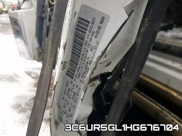 3C6UR5GL1HG676704 фото 2