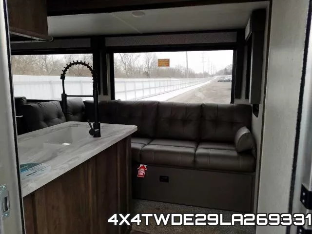 4X4TWDE29LA269331 фото 6