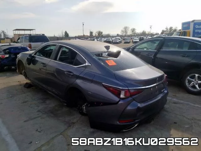 58ABZ1B16KU029562 фото 4