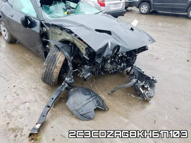 2C3CDZAG8KH617103 фото 10