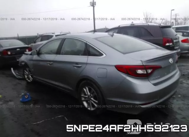 5NPE24AF2HH592123 фото 4