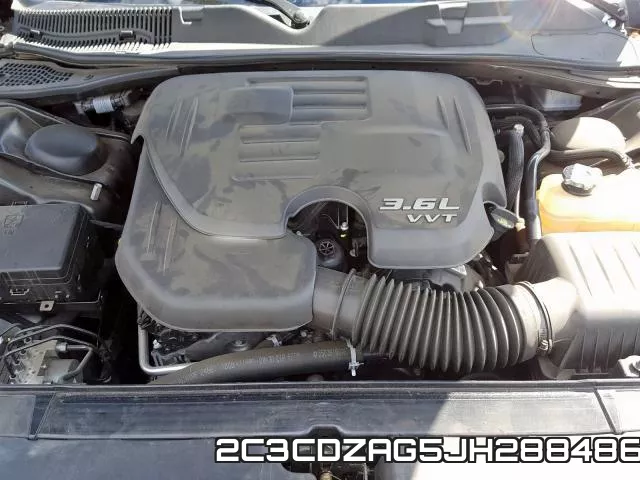 2C3CDZAG5JH288486 фото 8