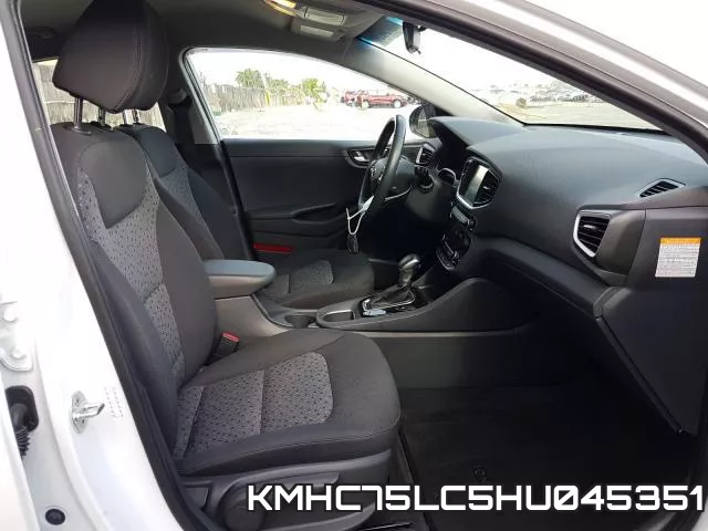 KMHC75LC5HU045351 фото 6