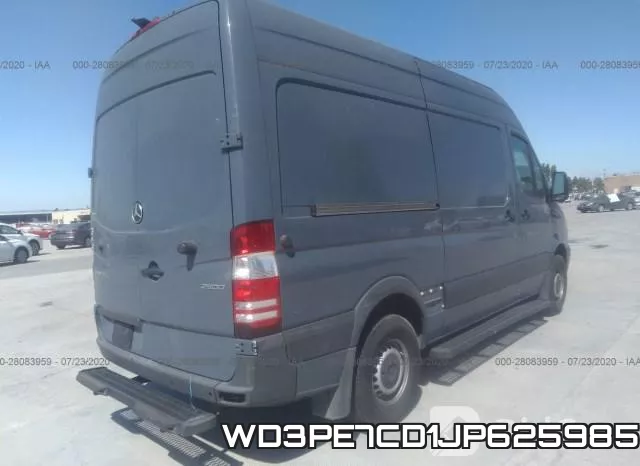 WD3PE7CD1JP625985 фото 5