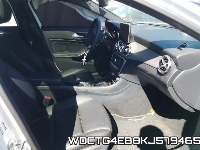 WDCTG4EB8KJ579465 фото 6