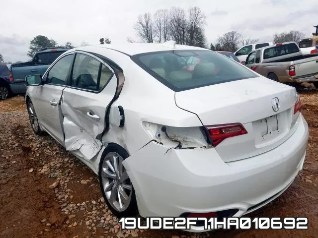 19UDE2F71HA010692 фото 4