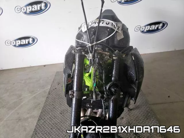 JKAZR2B1XHDA17646 фото 10