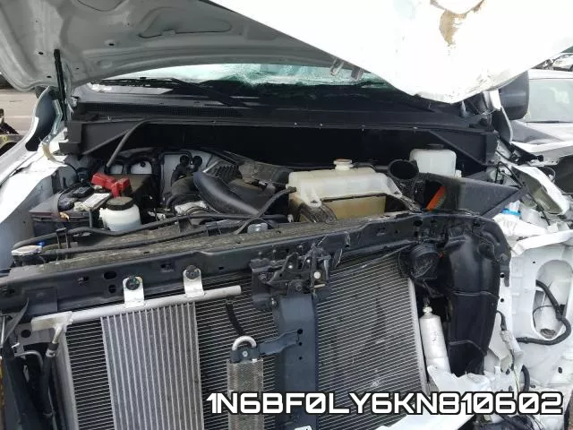 1N6BF0LY6KN810602 фото 8