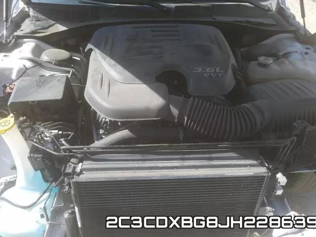 2C3CDXBG8JH228639 фото 8
