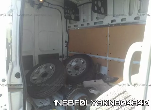 1N6BF0LY3KN804840 фото 9
