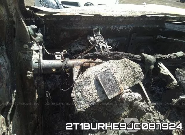 2T1BURHE9JC087924 фото 8