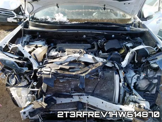 2T3RFREV1HW614870 фото 8