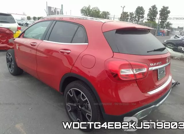 WDCTG4EB2KJ579803 фото 4