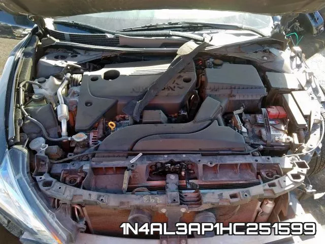 1N4AL3AP1HC251599 фото 8