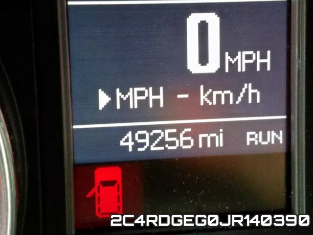 2C4RDGEG0JR140390 фото 9
