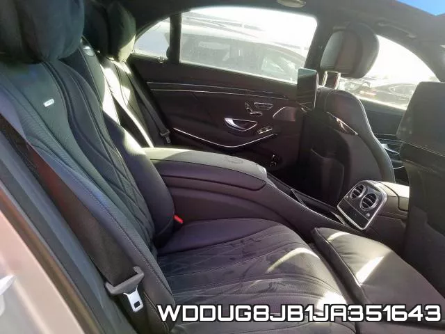 WDDUG8JB1JA351643 фото 7