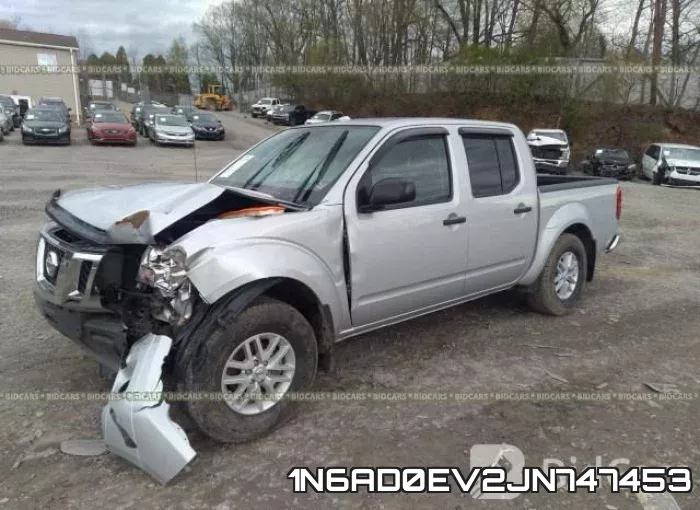 1N6AD0EV2JN747453 фото 3