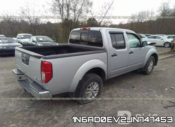 1N6AD0EV2JN747453 фото 5
