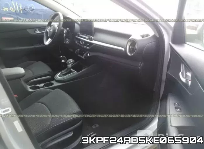 3KPF24AD5KE065904 фото 5