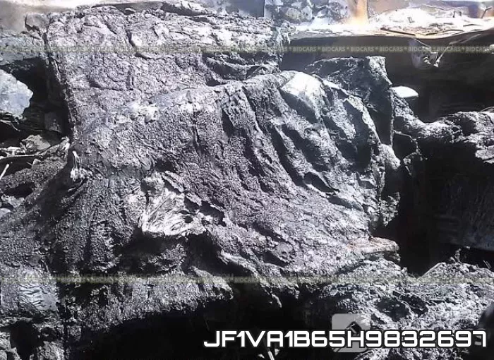 JF1VA1B65H9832697 фото 8