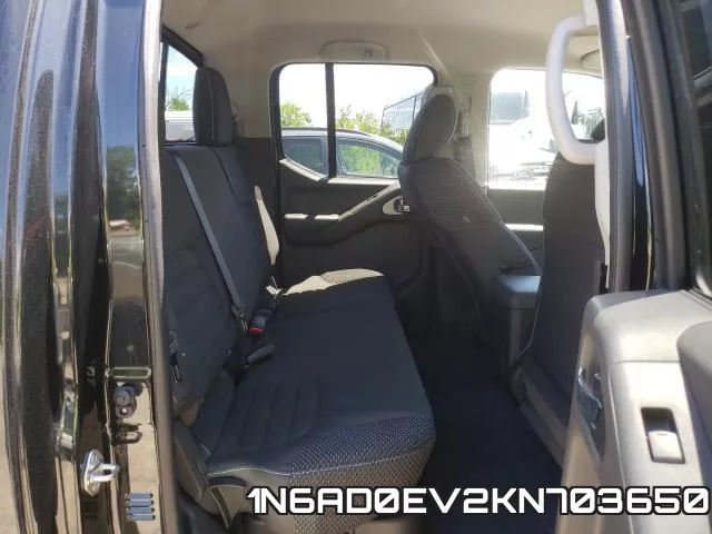 1N6AD0EV2KN703650 фото 7