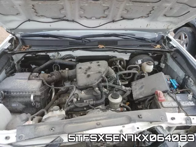 5TFSX5EN7KX064083 фото 8
