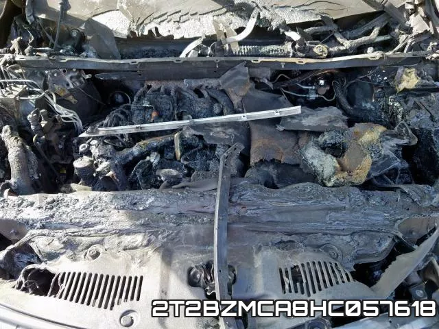 2T2BZMCA8HC057618 фото 8