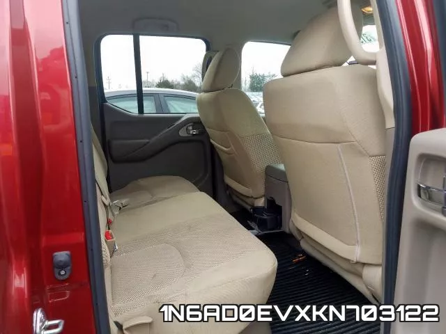 1N6AD0EVXKN703122 фото 7