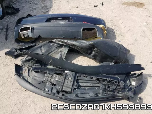 2C3CDZAG7KH593893 фото 10