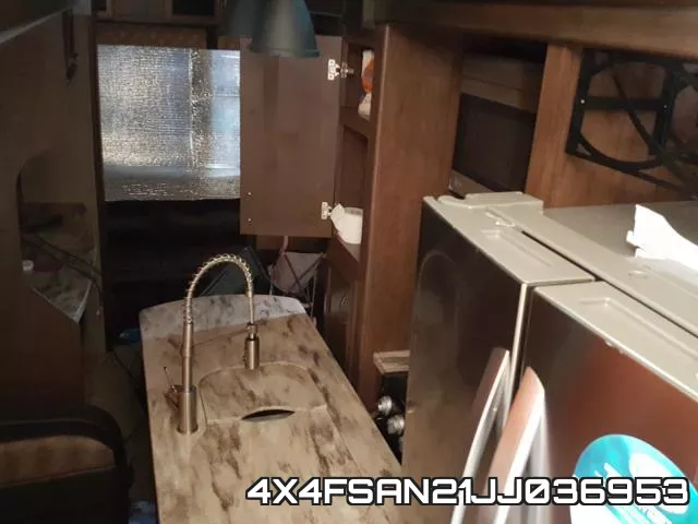 4X4FSAN21JJ036953 фото 7