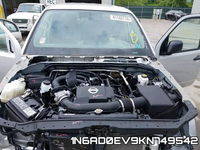 1N6AD0EV9KN749542 фото 8