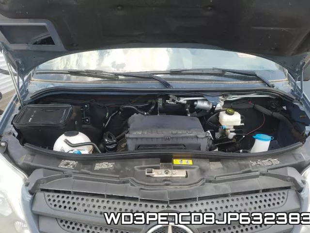WD3PE7CD8JP632383 фото 8