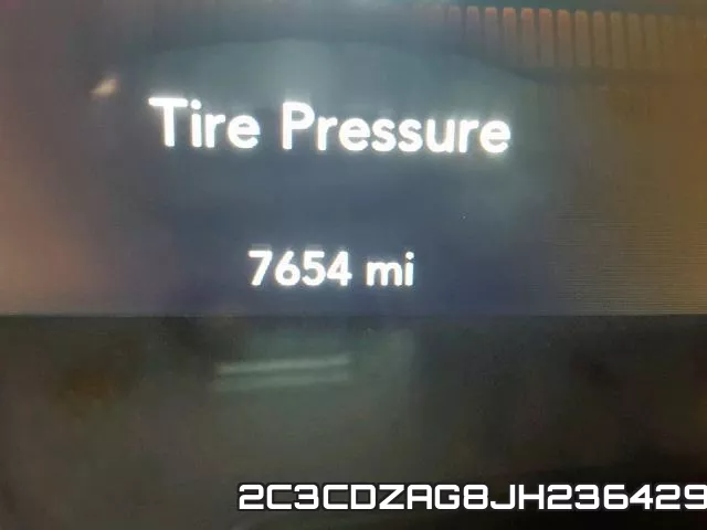 2C3CDZAG8JH236429 фото 9