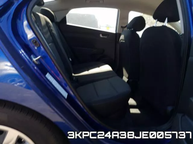3KPC24A38JE005737 фото 7