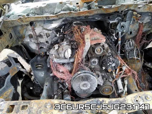 3C6UR5CJ5JG231747 фото 8