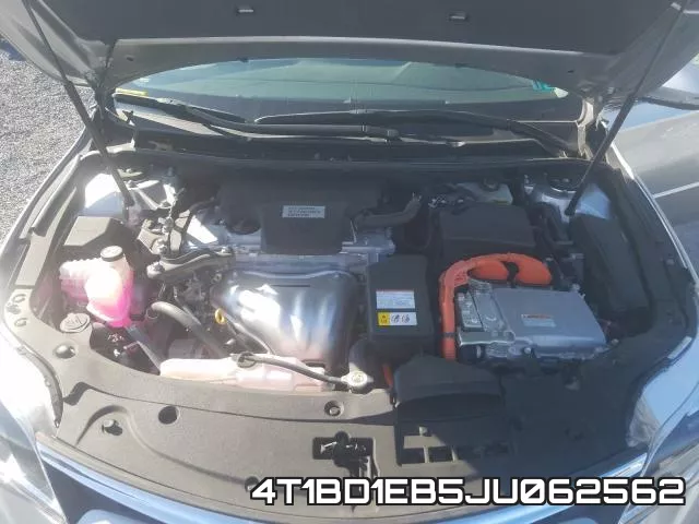 4T1BD1EB5JU062562 фото 8