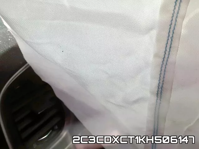 2C3CDXCT1KH506147 фото 9