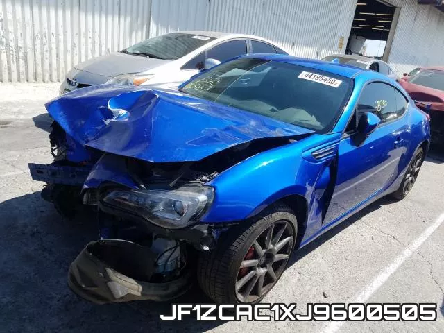 JF1ZCAC1XJ9600505 фото 3