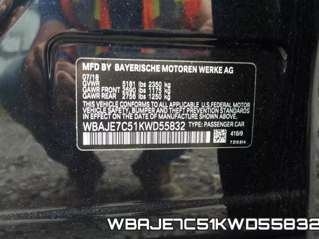 WBAJE7C51KWD55832 фото 2