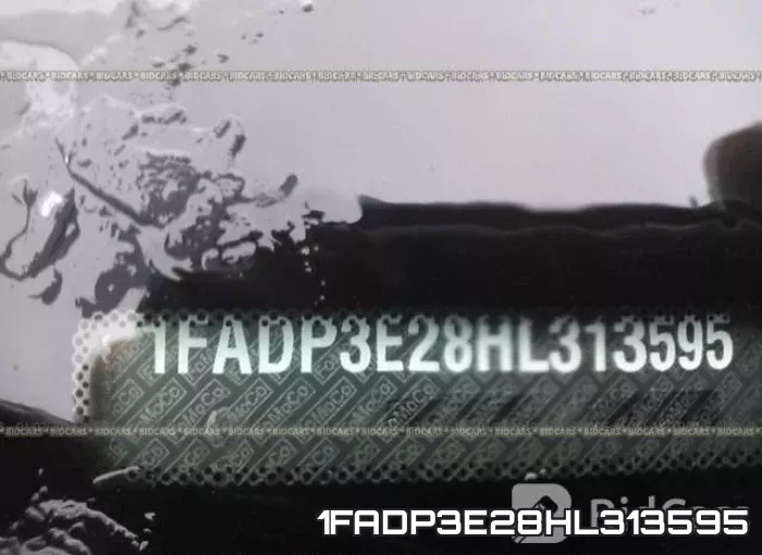 1FADP3E28HL313595 фото 10